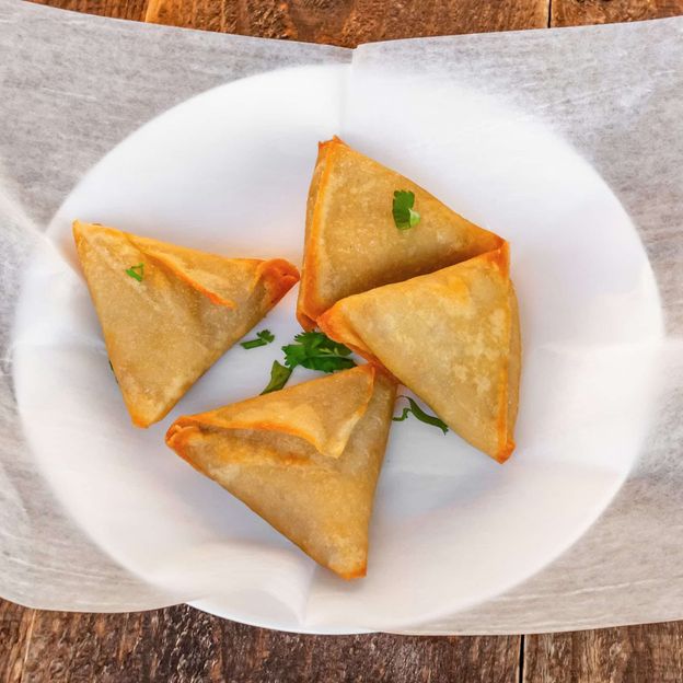 Best Samosa Chicken (4pcs) in Longwood, FL