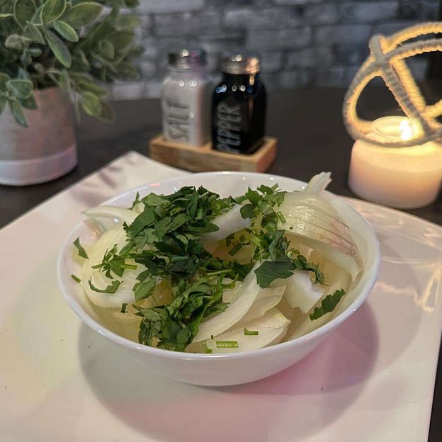 Best Salad Onion in Longwood, FL