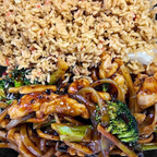 Best L 8. 鱼香鸡 Chicken w. Garlic Sauce in Abilene, TX