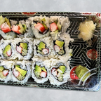 Best California Roll只是加州卷拼盘 in Hugo, OK