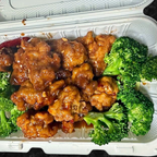 Best General Tso’s Chicken in Northampton, MA
