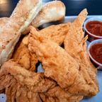 Best 4 Piece Tenders and Bread Stick in Fenton, MI